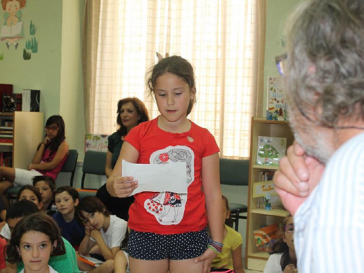 Encuentros con el autor en escuelas de España.