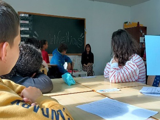 Encuentros con el autor en escuelas de España.