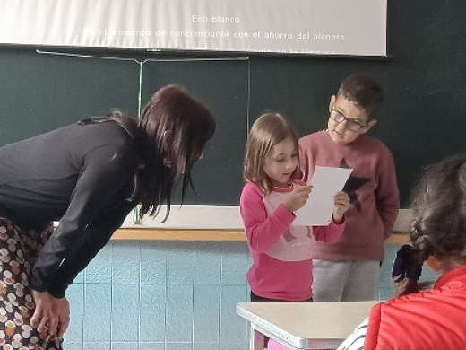 Encuentros con el autor en escuelas de España.